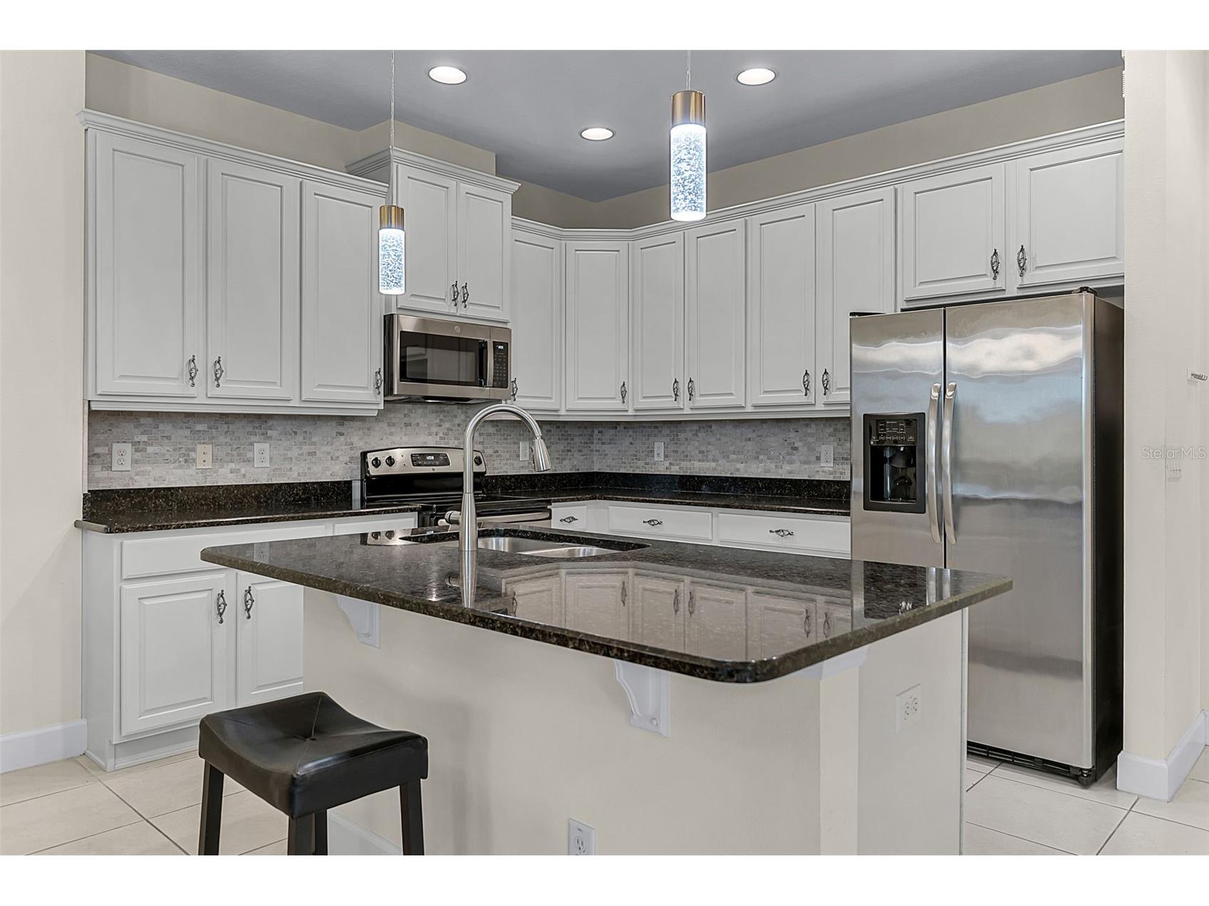 2504 Sapphire Greens Lane Sun City Center FL 33573 O6342902 image3