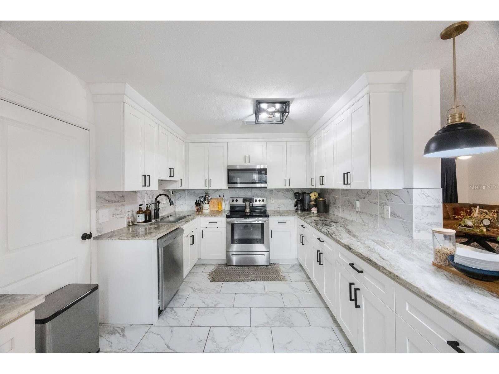 2504 W Fletcher Avenue Tampa FL 33618 TB8340503 image11