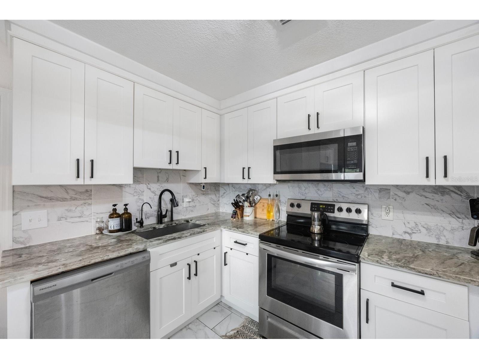 2504 W Fletcher Avenue Tampa FL 33618 TB8340503 image12