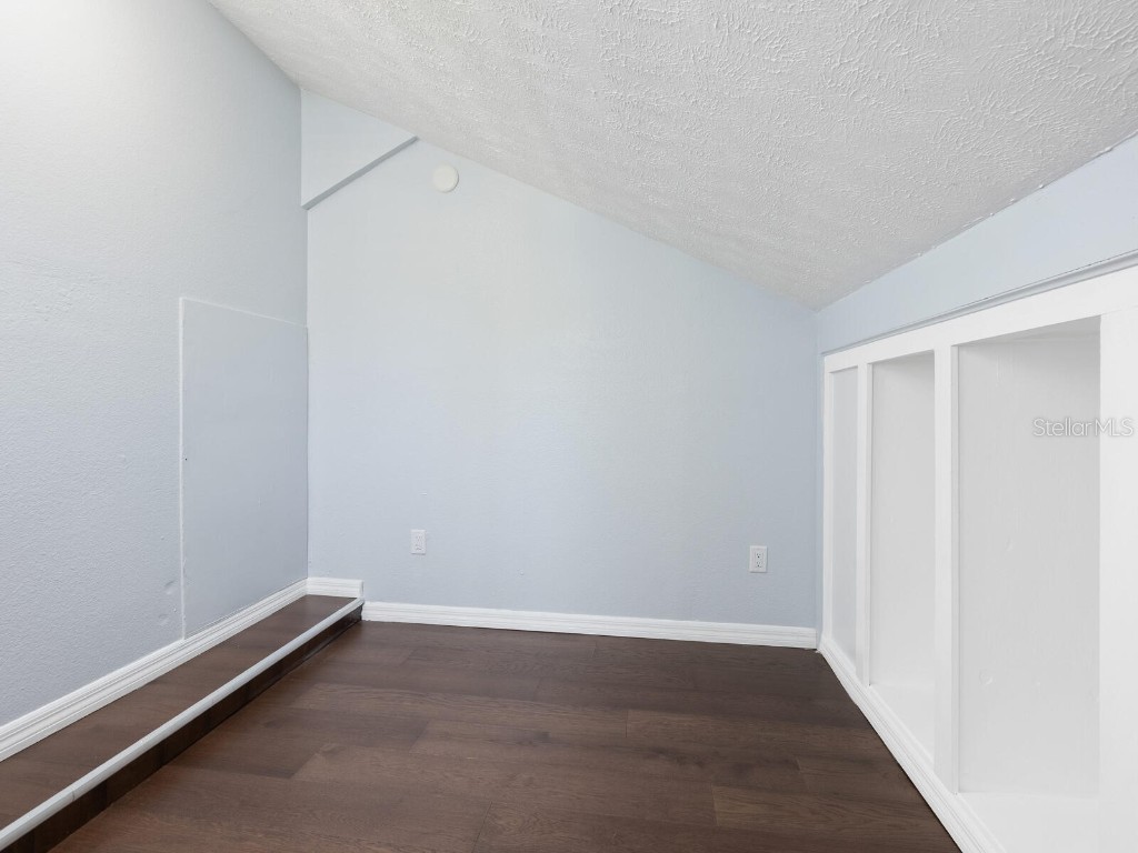 2504 Wilkinson Road Sarasota FL 34231 - PHILLIPPI CREEK A4658829 image27