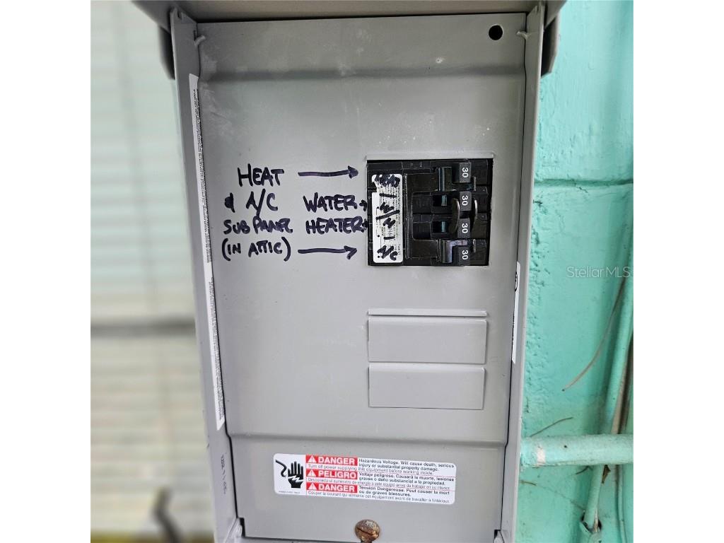 2505 7th Street S Saint Petersburg FL 33705 L4954222 image7