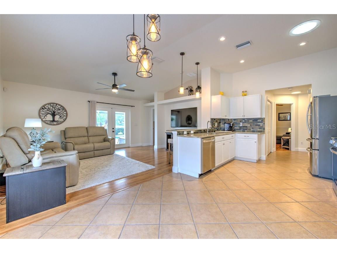 2505 Allwood Avenue Valrico FL 33596 TB8431903 image13