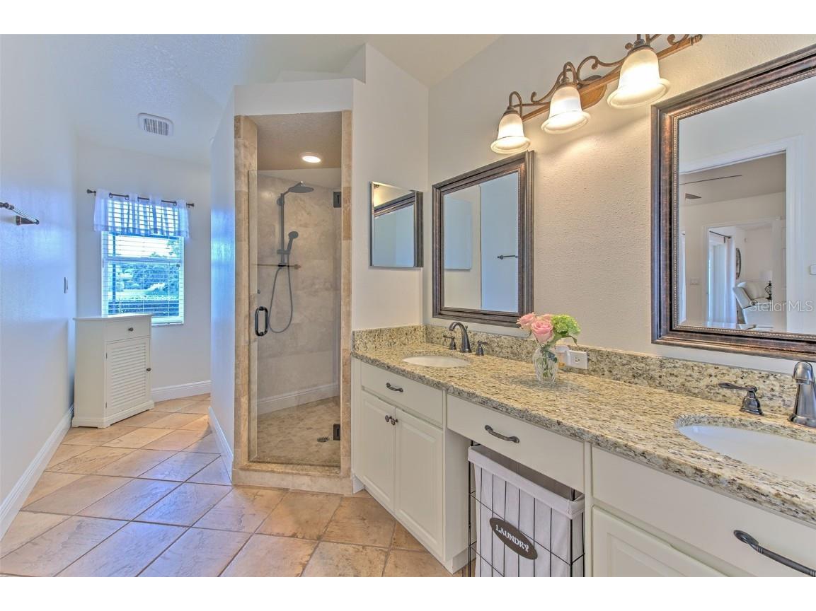 2505 Allwood Avenue Valrico FL 33596 TB8431903 image18