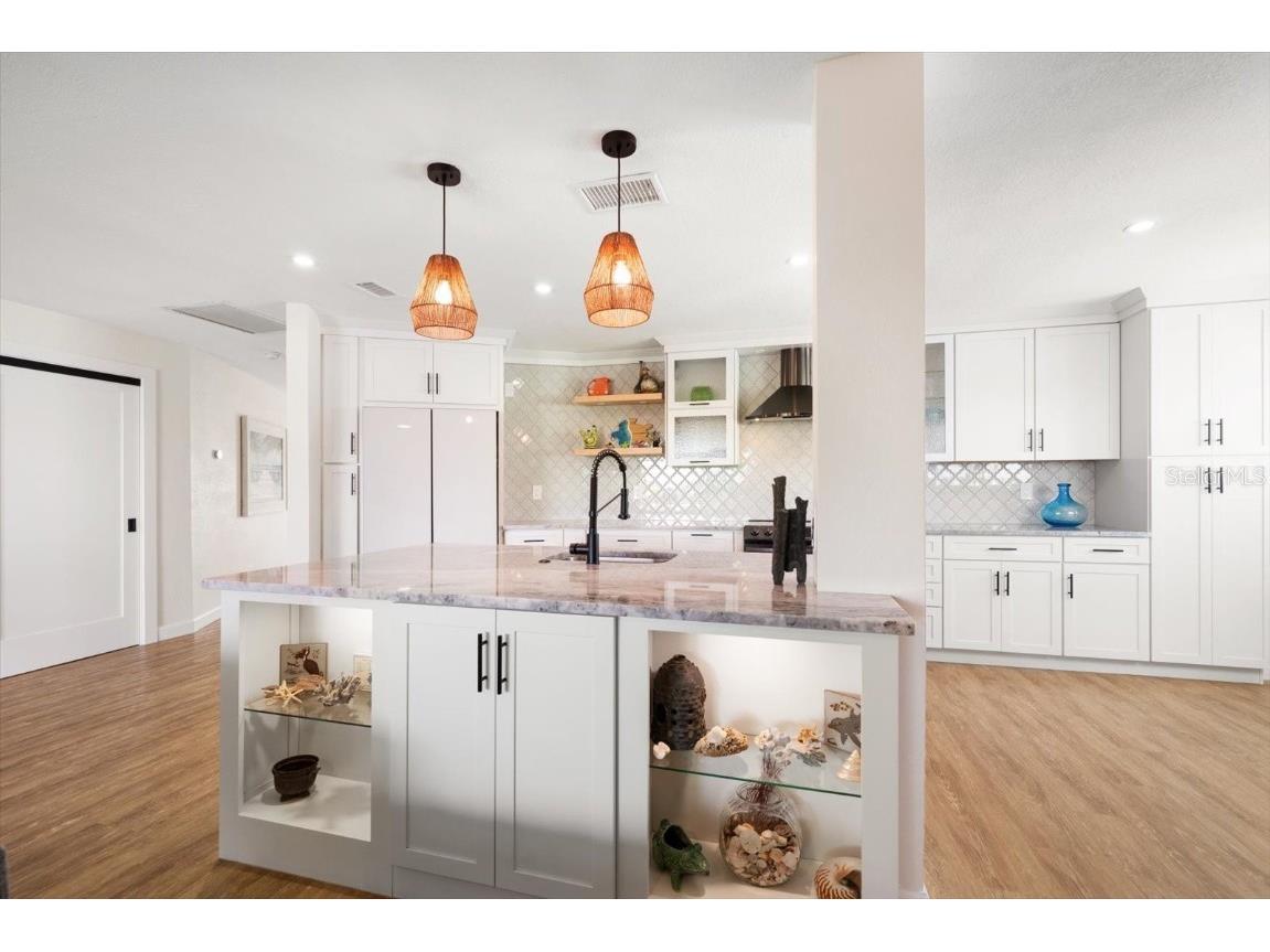 2505 Bay Boulevard #4 Indian Rocks Beach FL 33785 TB8448341 image7