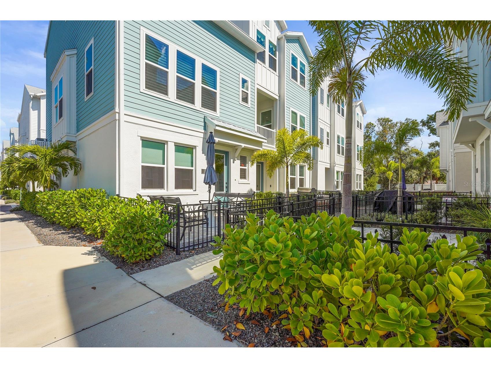2505 Boone Court Sarasota FL 34237 A4698926 image1