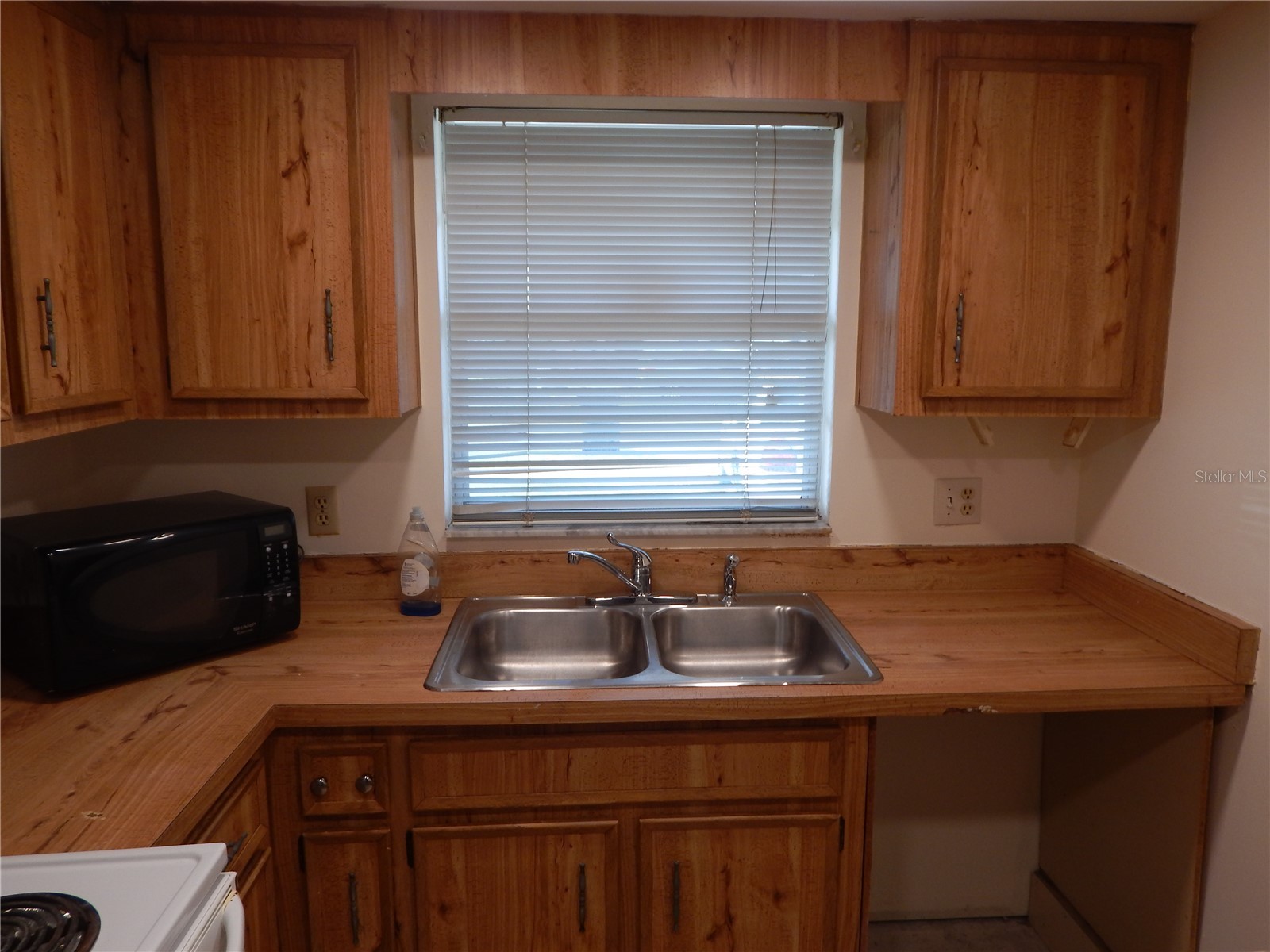 2505 Coral Avenue Kissimmee FL 34741 O6369113 image8