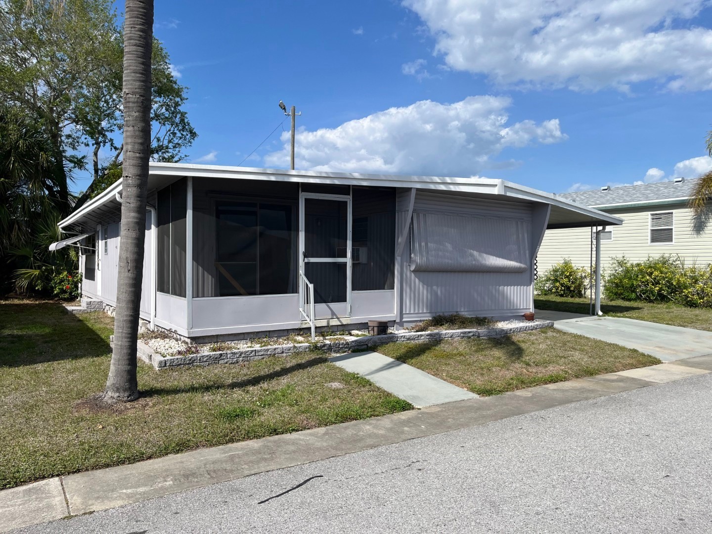 2505 E Bay Drive #77 Largo FL 33771 TB8495869 image1