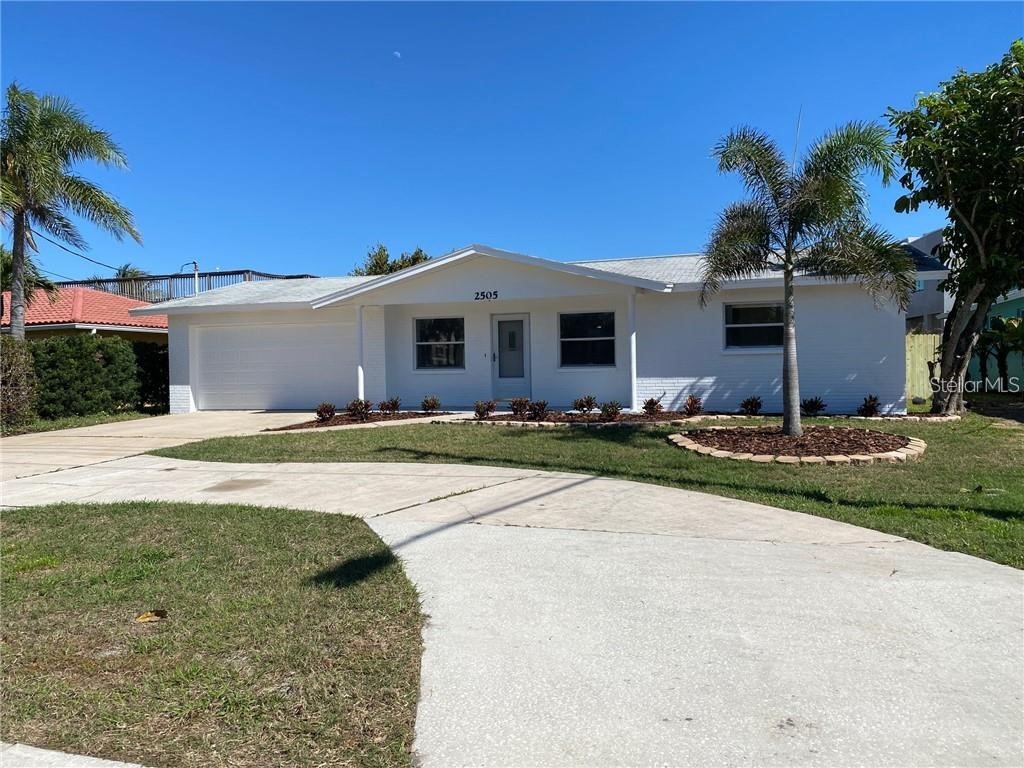 2505 Gulf Boulevard Belleair Beach FL 33786 U8200369 image1