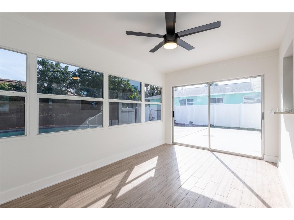 2505 Gulf Boulevard Belleair Beach FL 33786 - GULF OF MEXICO TB8458191 image15