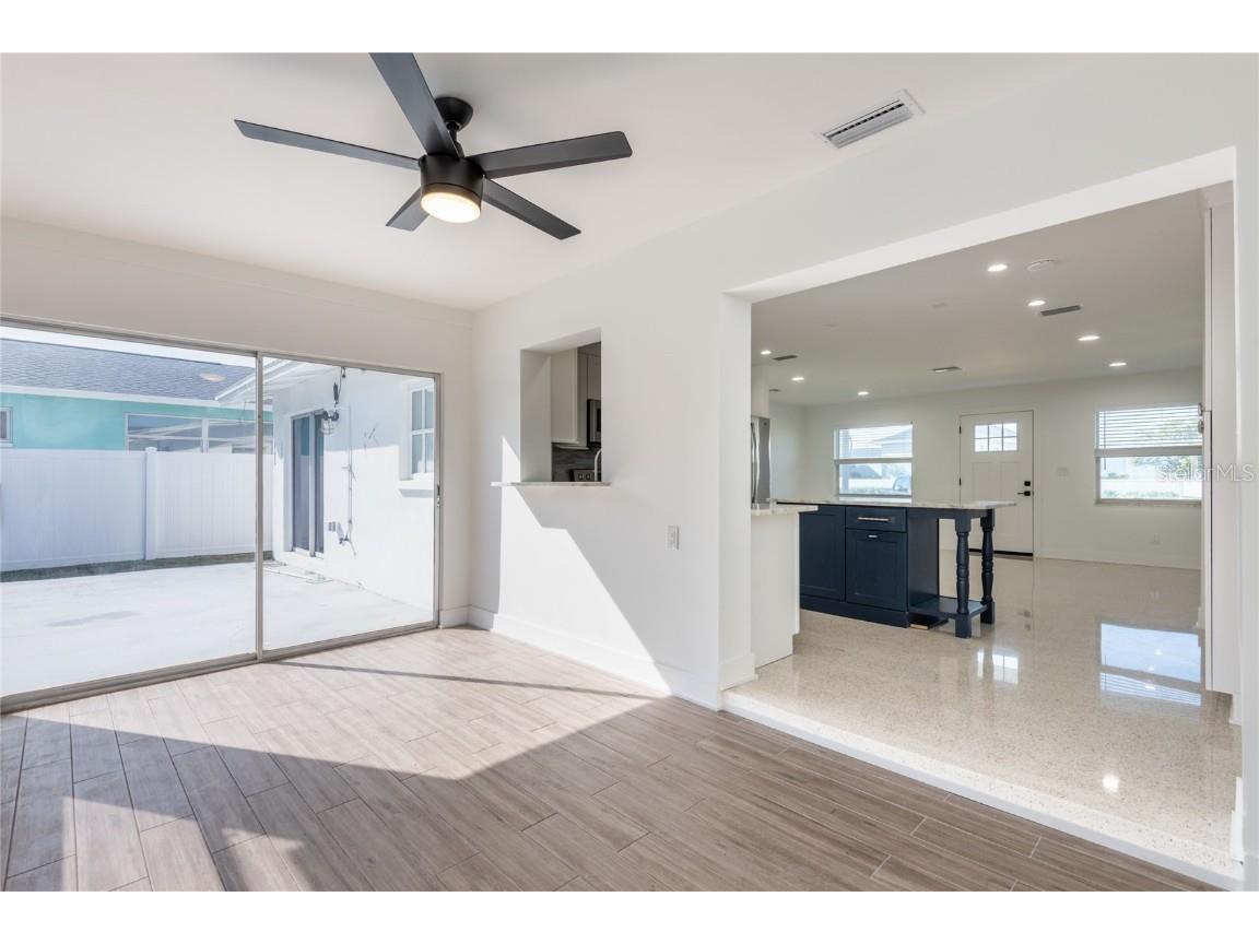 2505 Gulf Boulevard Belleair Beach FL 33786 - GULF OF MEXICO TB8458191 image17