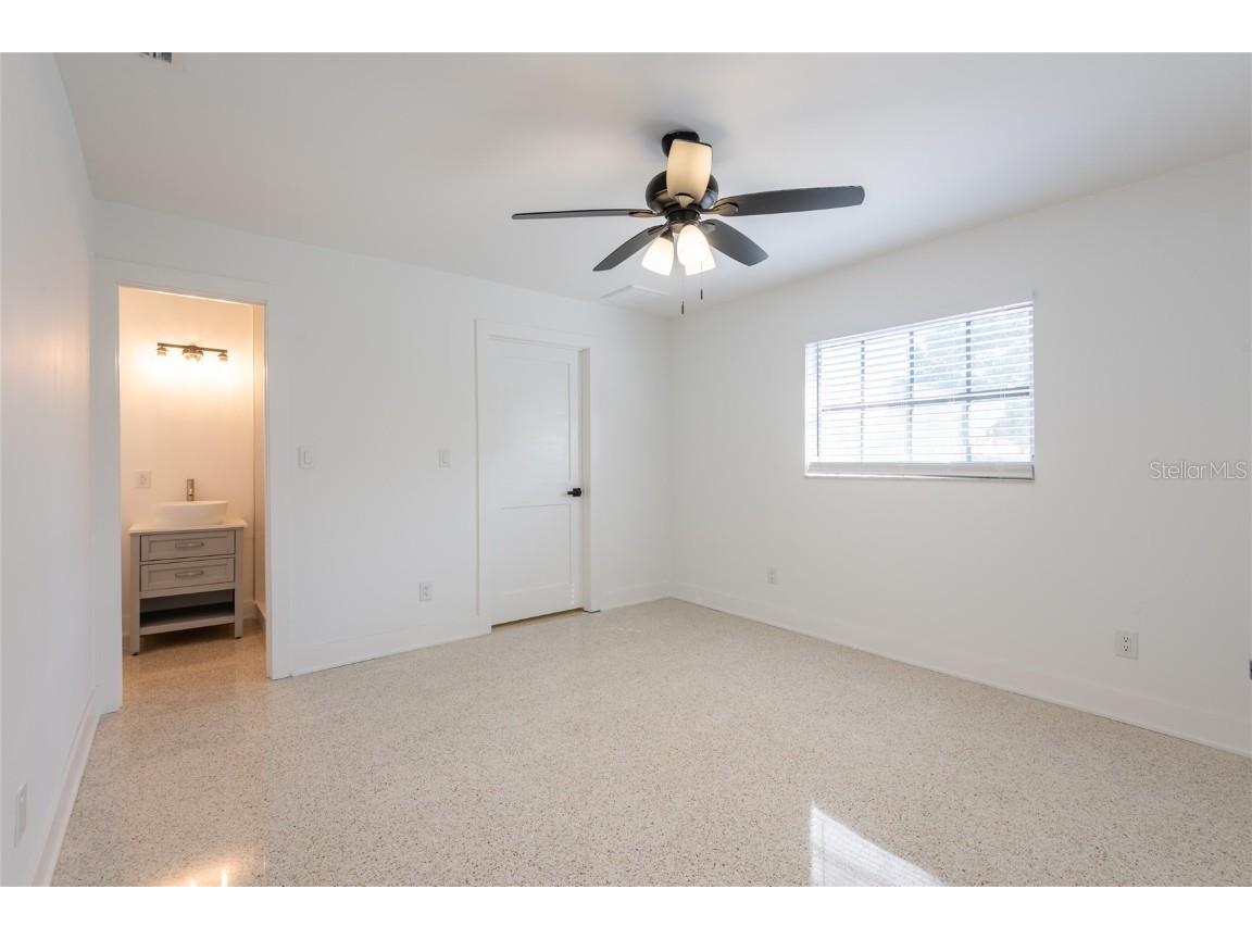 2505 Gulf Boulevard Belleair Beach FL 33786 - GULF OF MEXICO TB8458191 image18