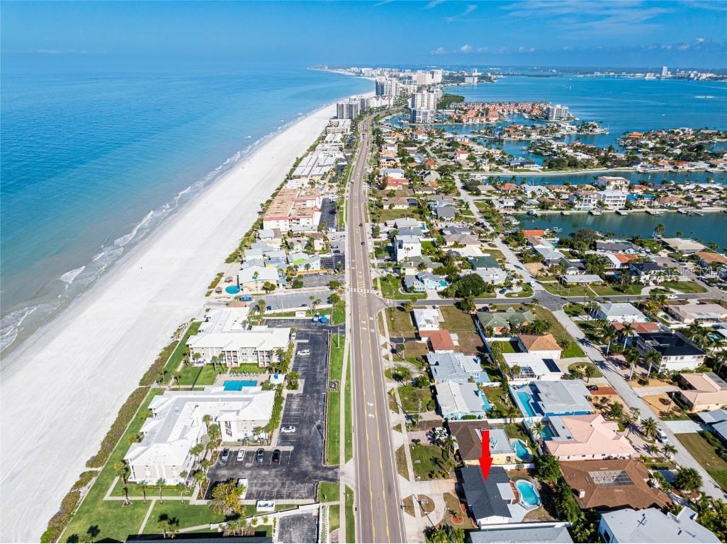 2505 Gulf Boulevard Belleair Beach FL 33786 - GULF OF MEXICO TB8458191 image31