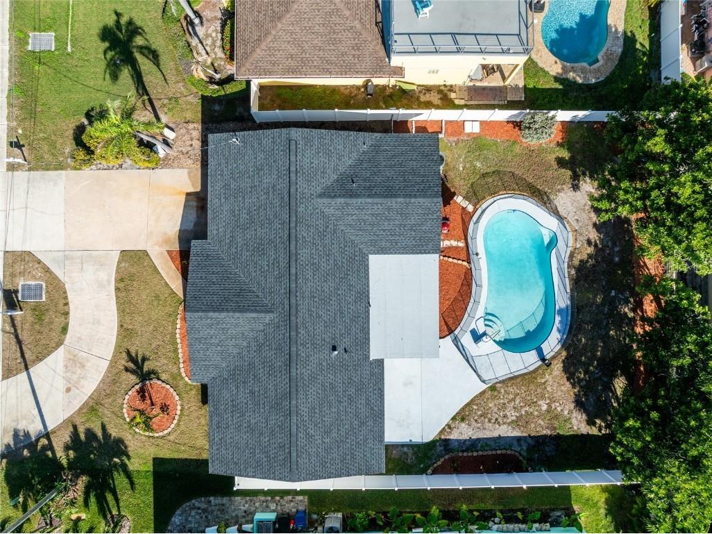 2505 Gulf Boulevard Belleair Beach FL 33786 - GULF OF MEXICO TB8458191 image4