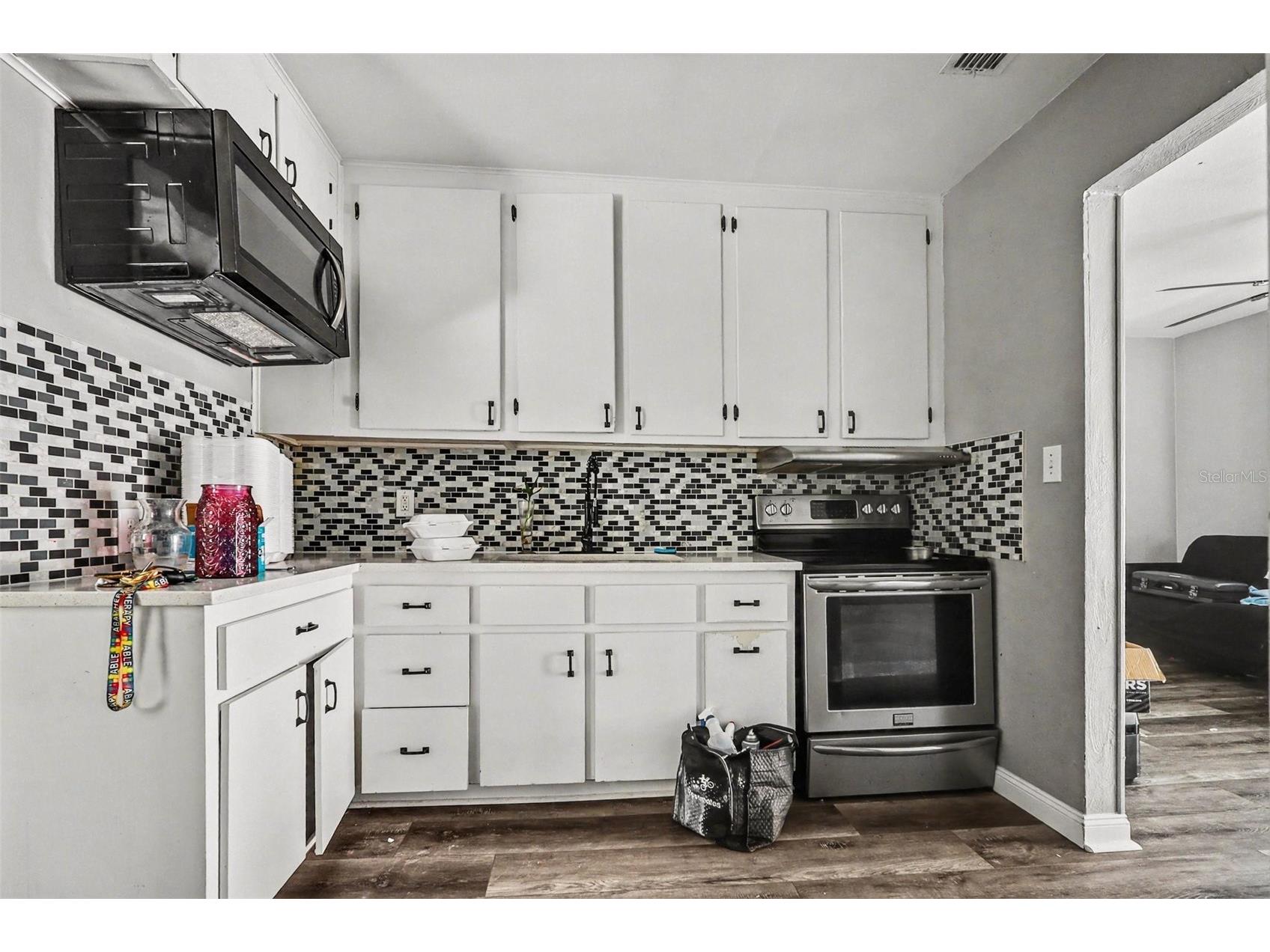 2505 Lakeview Street Lakeland FL 33801 TB8478329 image6