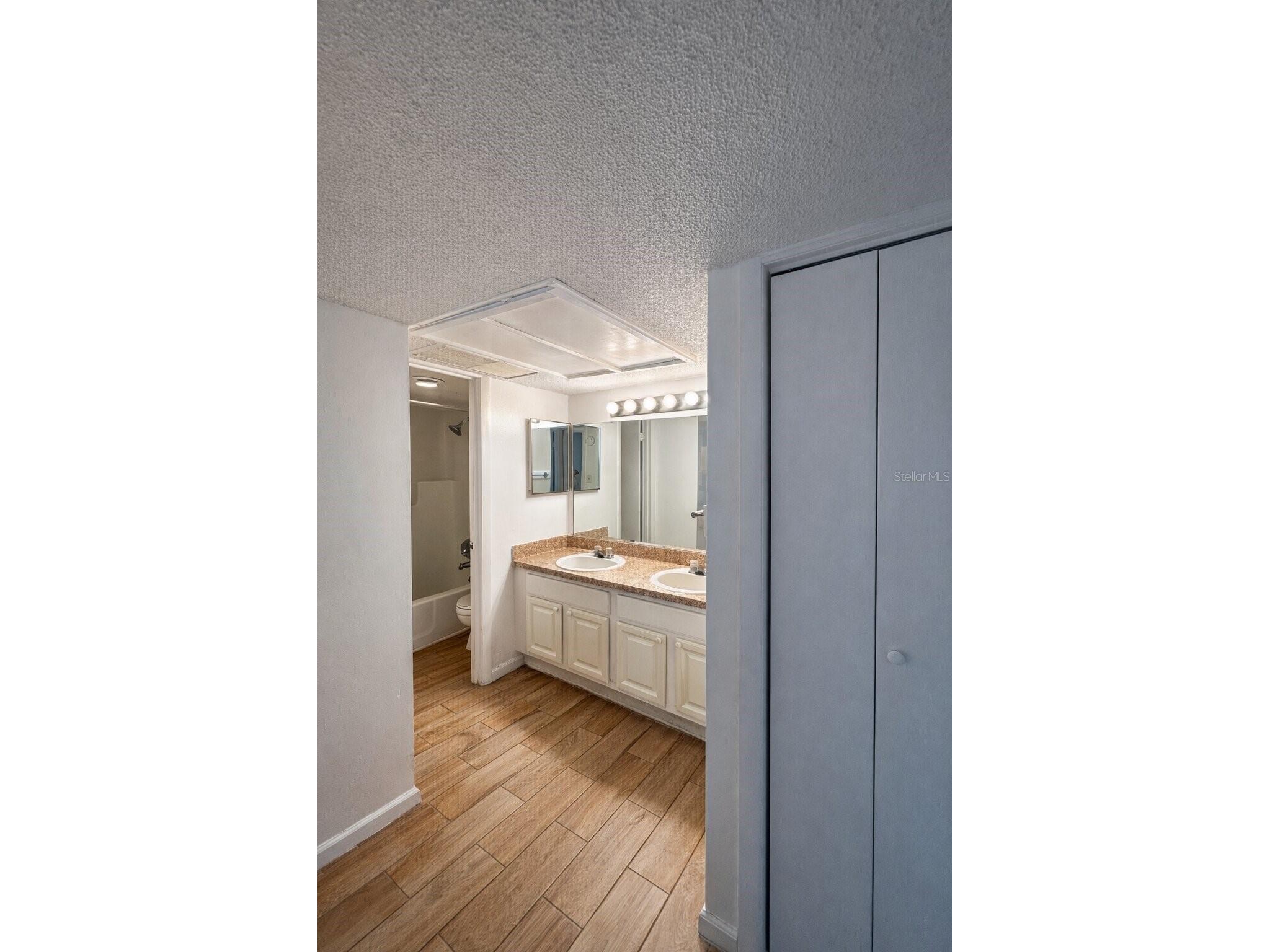 2505 N Alafaya Trail #8 Orlando FL 32826 O6391821 image10