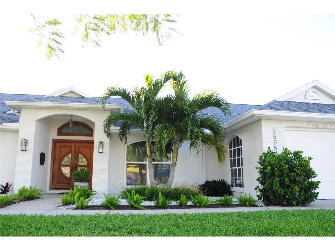 2505 Roy Hanna Drive S Saint Petersburg FL 33712 T3515651 image1
