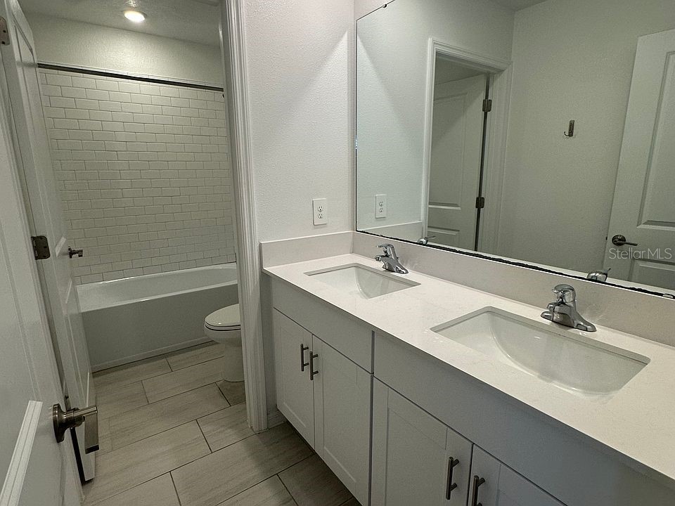 2505 Victorious Falls Avenue Plant City FL 33565 TB8510514 image12