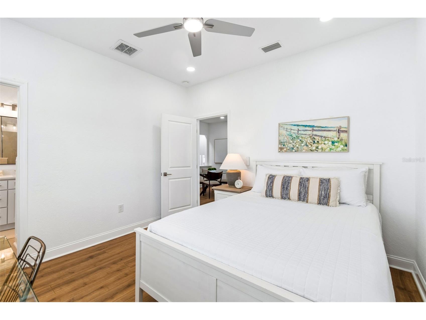 2505 W North B Street Tampa FL 33609 TB8515313 image17