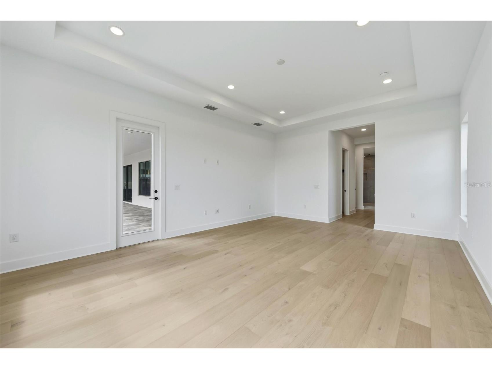 2505 Waterfront Circle Sarasota FL 34240 A4684862 image35