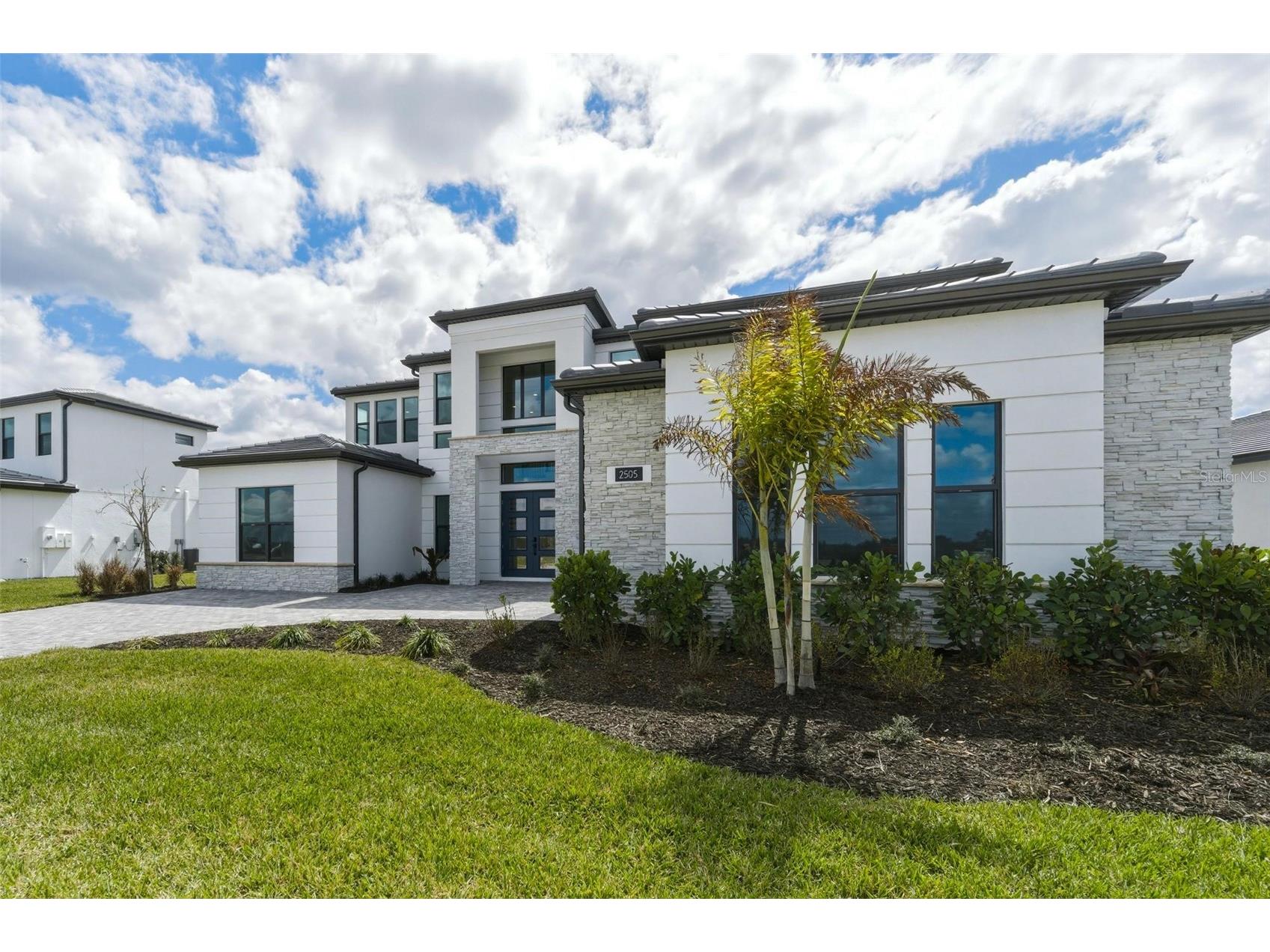 2505 Waterfront Circle Sarasota FL 34240 A4684862 image53