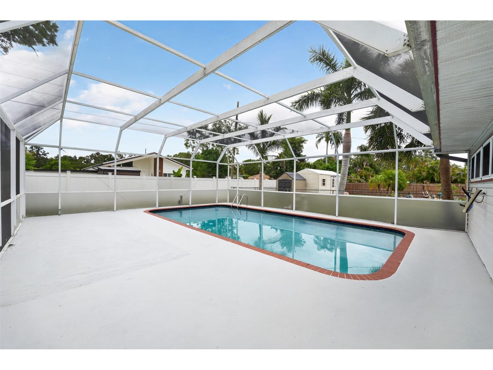 2505 Wood Street Sarasota FL 34237 A4696166 image26