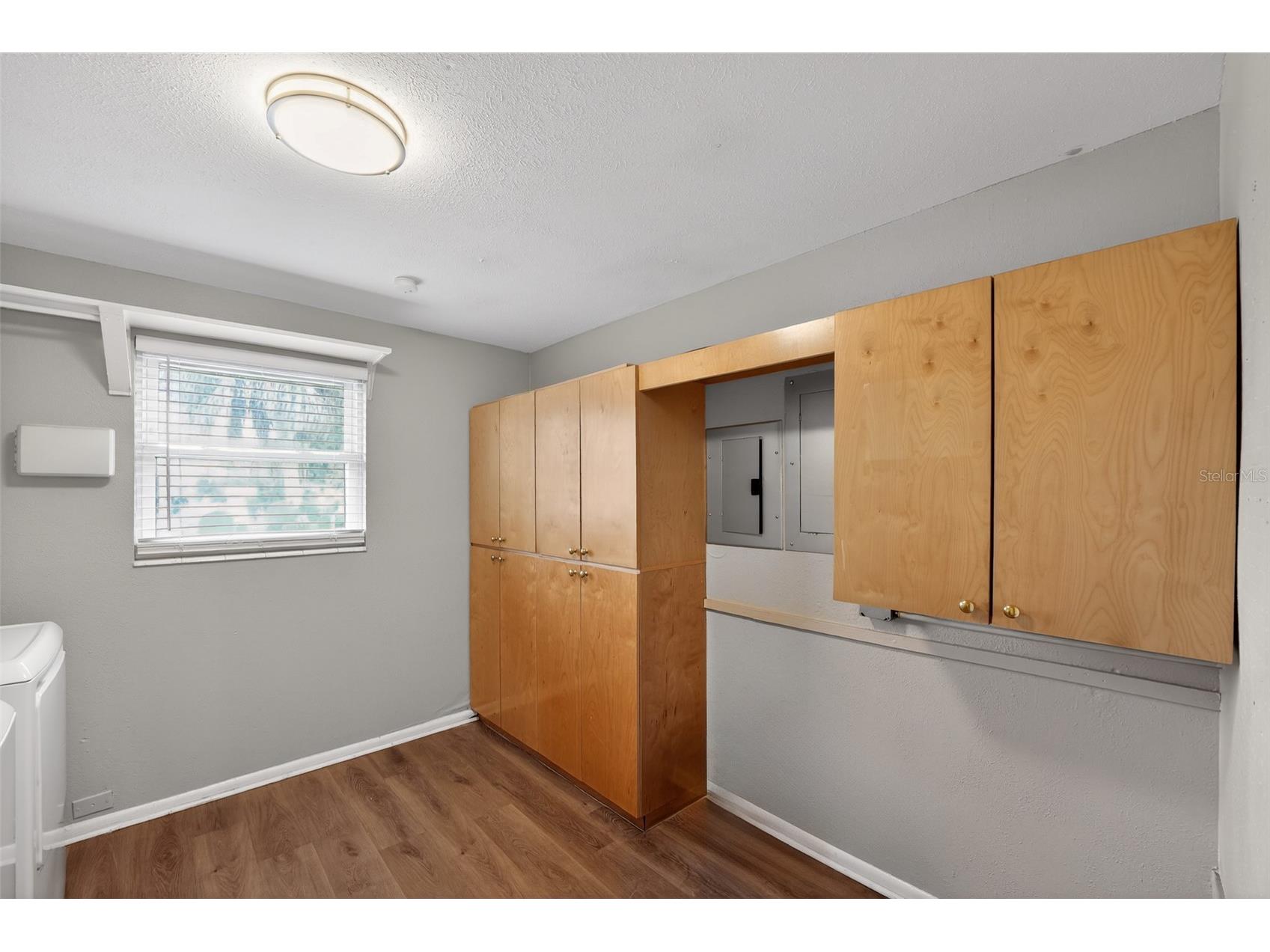 2505 Wood Street Sarasota FL 34237 A4696166 image39