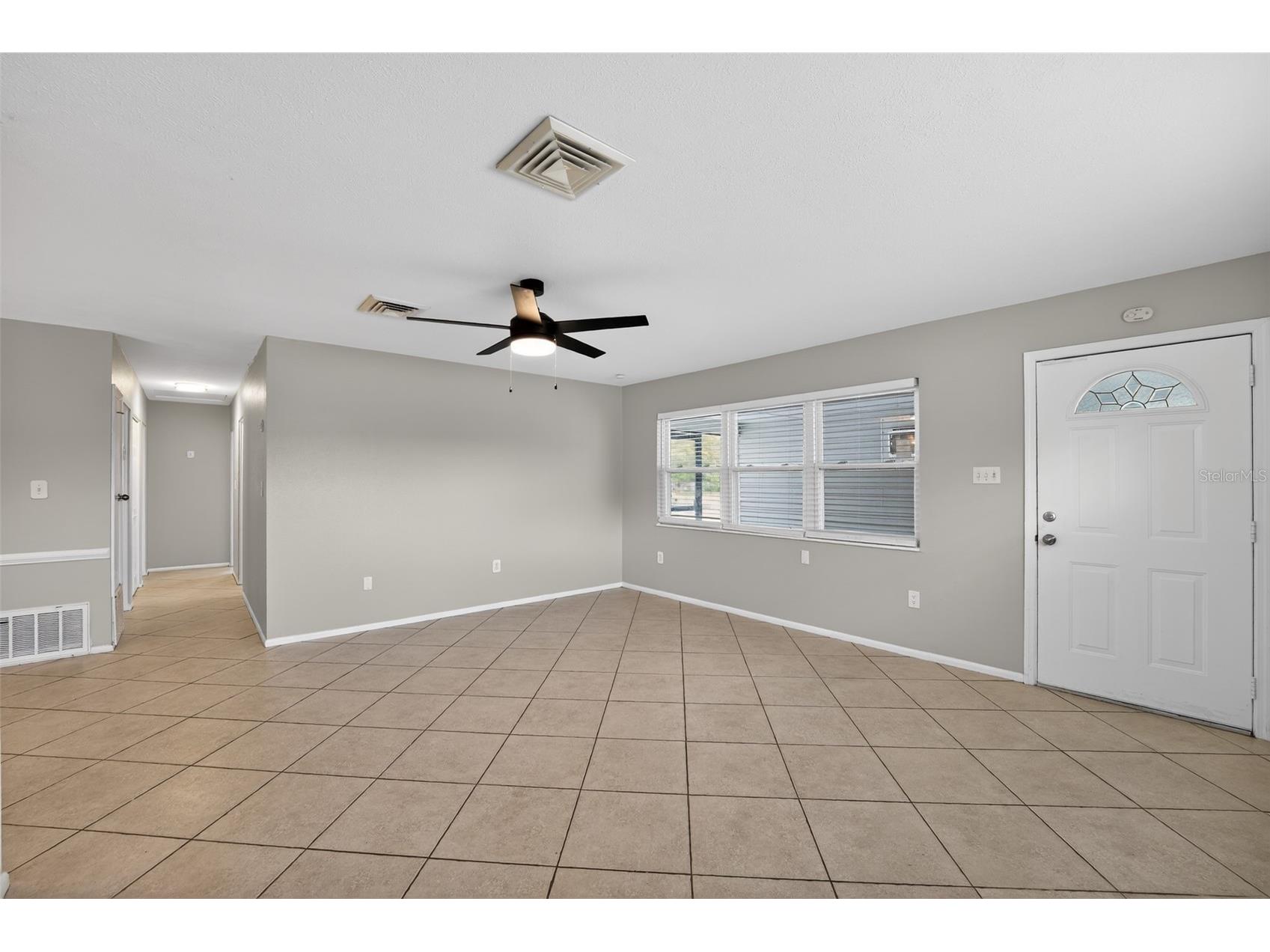 2505 Wood Street Sarasota FL 34237 A4696166 image5