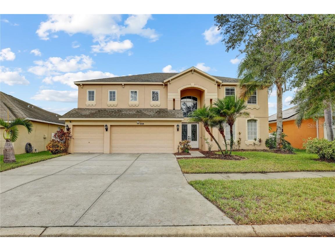 2505 Yukon Cliff Drive Ruskin FL 33570 TB8321999 image1