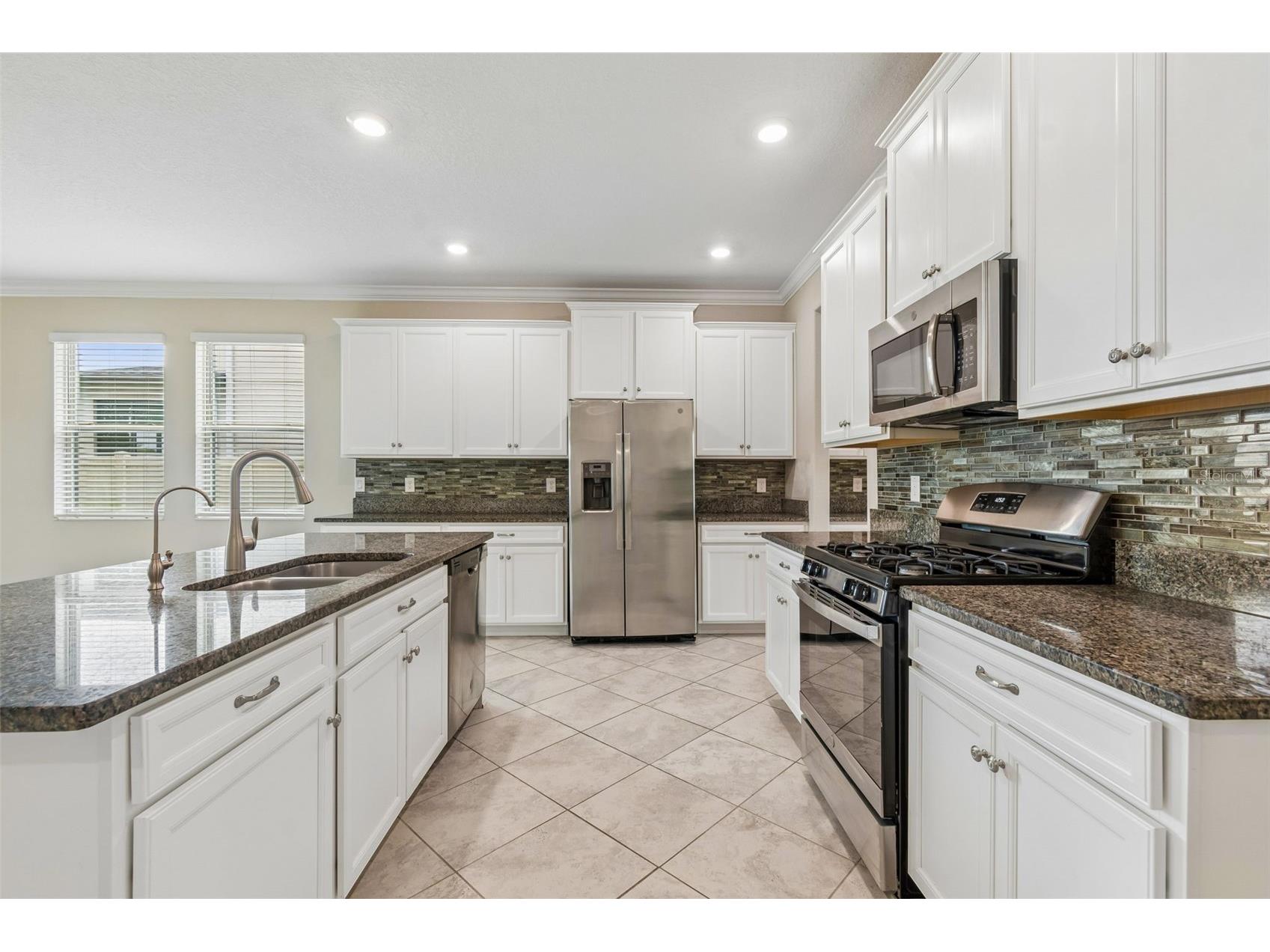25057 Lambrusco Loop Lutz FL 33559 TB8529147 image15