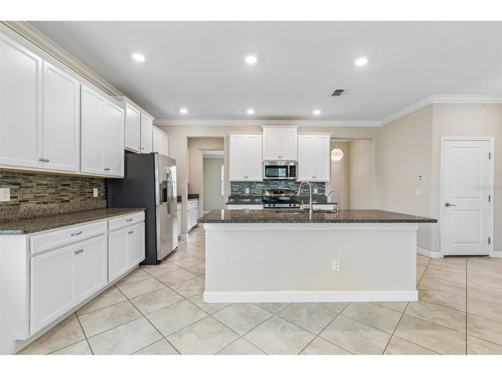 25057 Lambrusco Loop Lutz FL 33559 TB8529385 image14