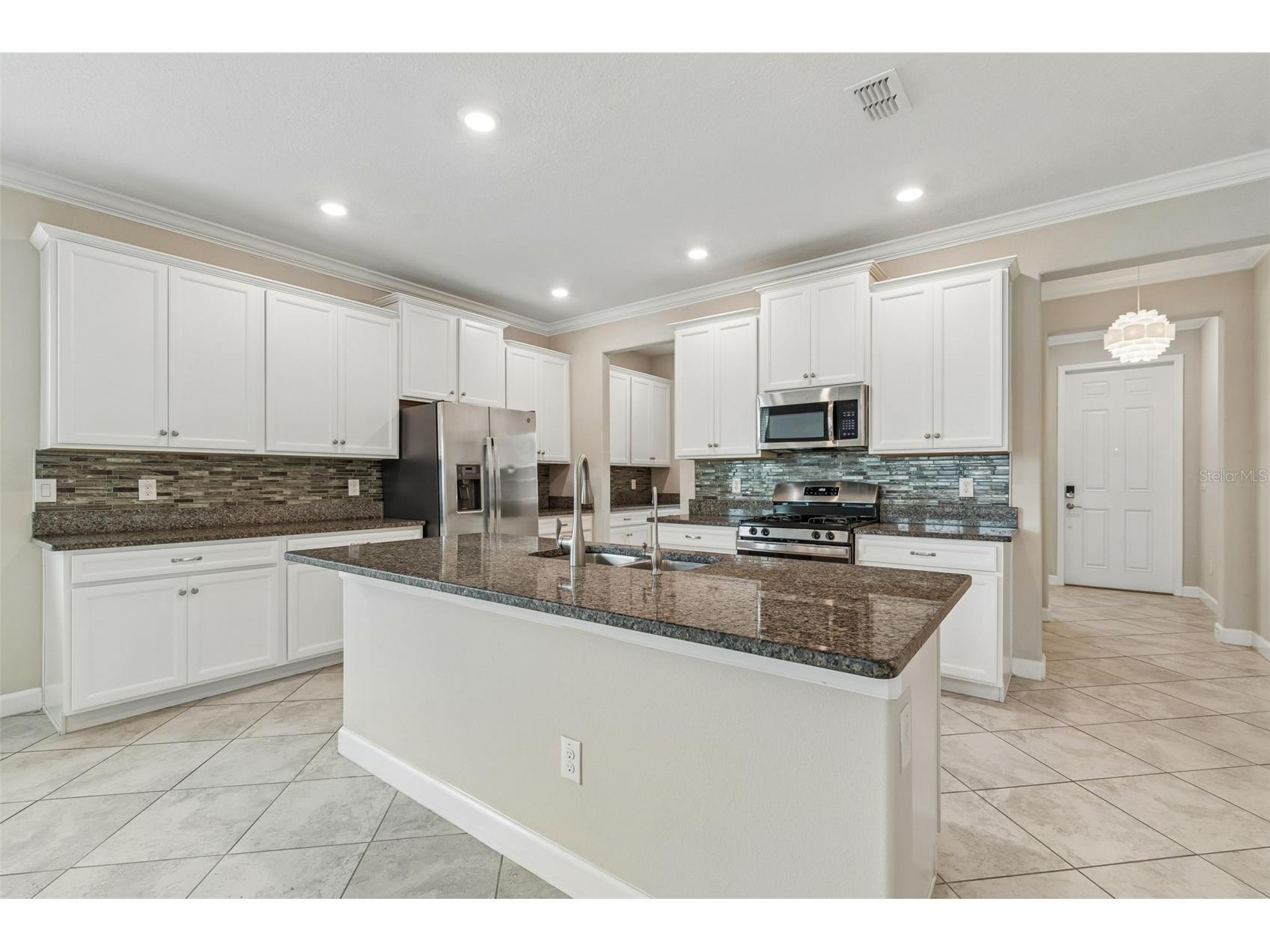 25057 Lambrusco Loop Lutz FL 33559 TB8529385 image15