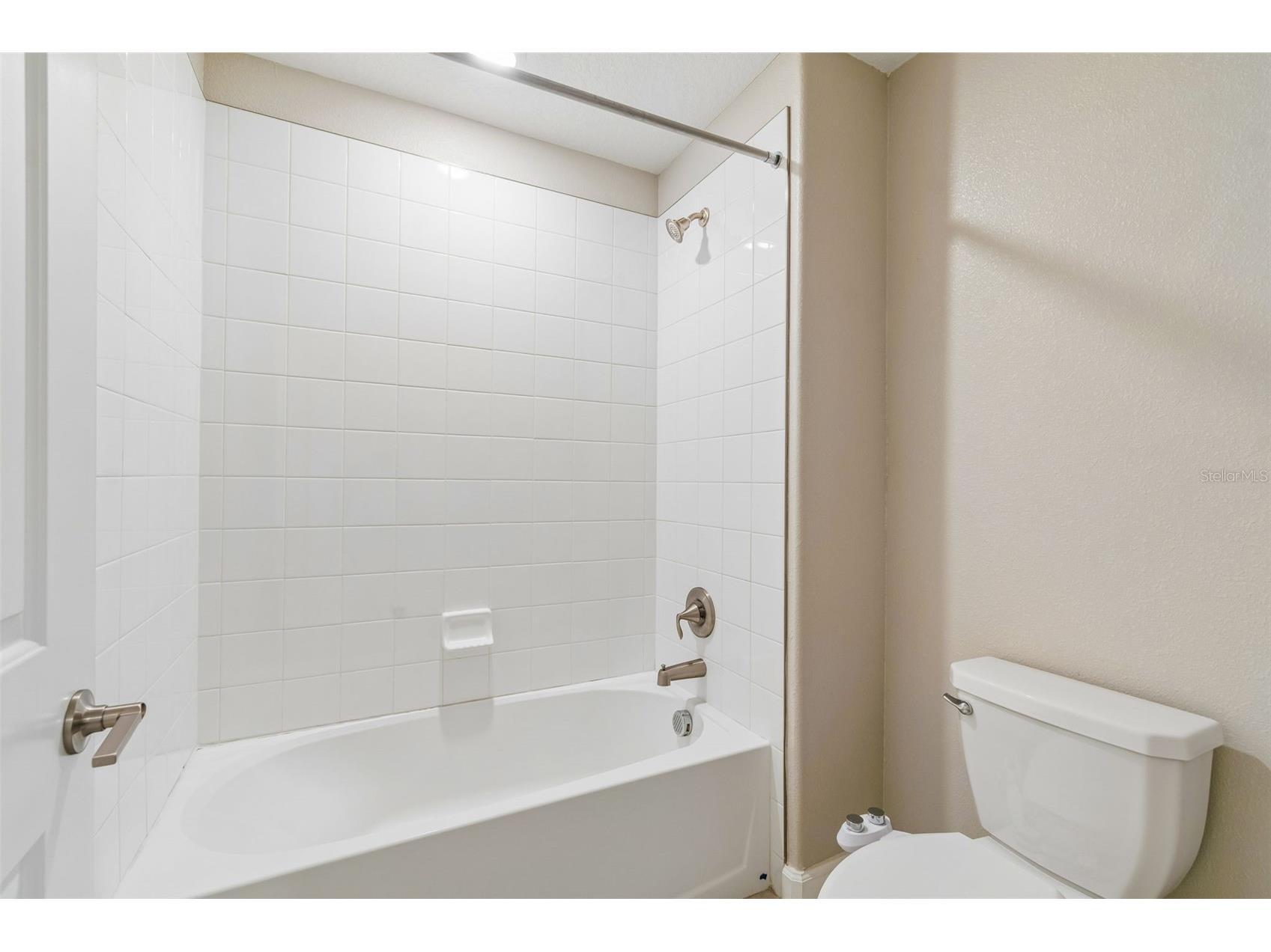 25057 Lambrusco Loop Lutz FL 33559 TB8529385 image37