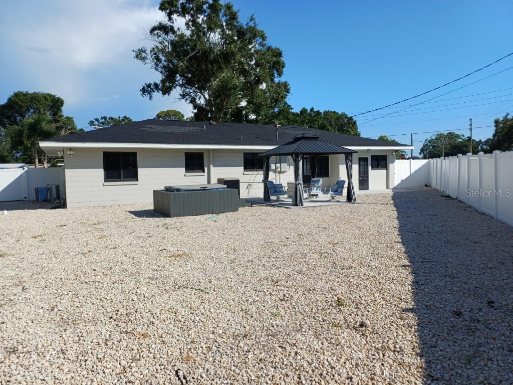 2506 18th Avenue W Bradenton FL 34205 O6347717 image34