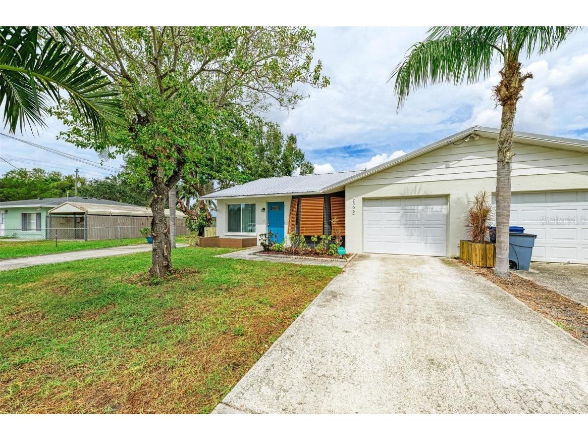 2506 32nd Avenue W Bradenton FL 34205 A4549657 image1