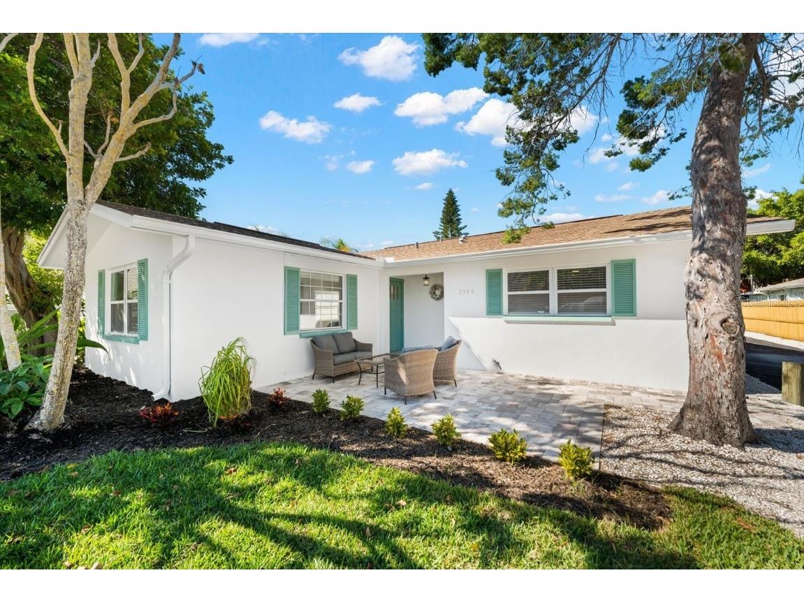 2506 Bay Boulevard Indian Rocks Beach FL 33785 U8221061 image1