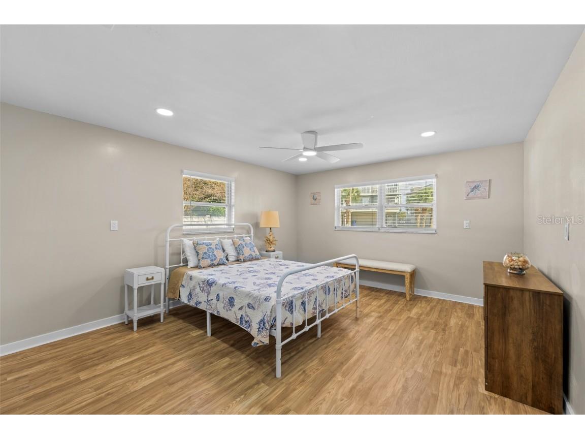 2506 Bay Boulevard Indian Rocks Beach FL 33785 TB8447660 image12