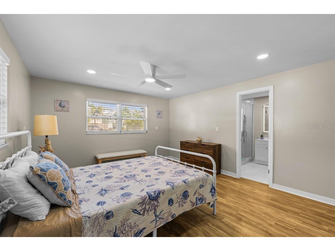 2506 Bay Boulevard Indian Rocks Beach FL 33785 TB8447660 image14