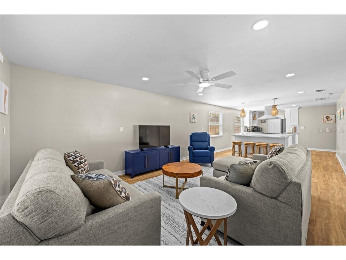 2506 Bay Boulevard Indian Rocks Beach FL 33785 TB8447660 image4