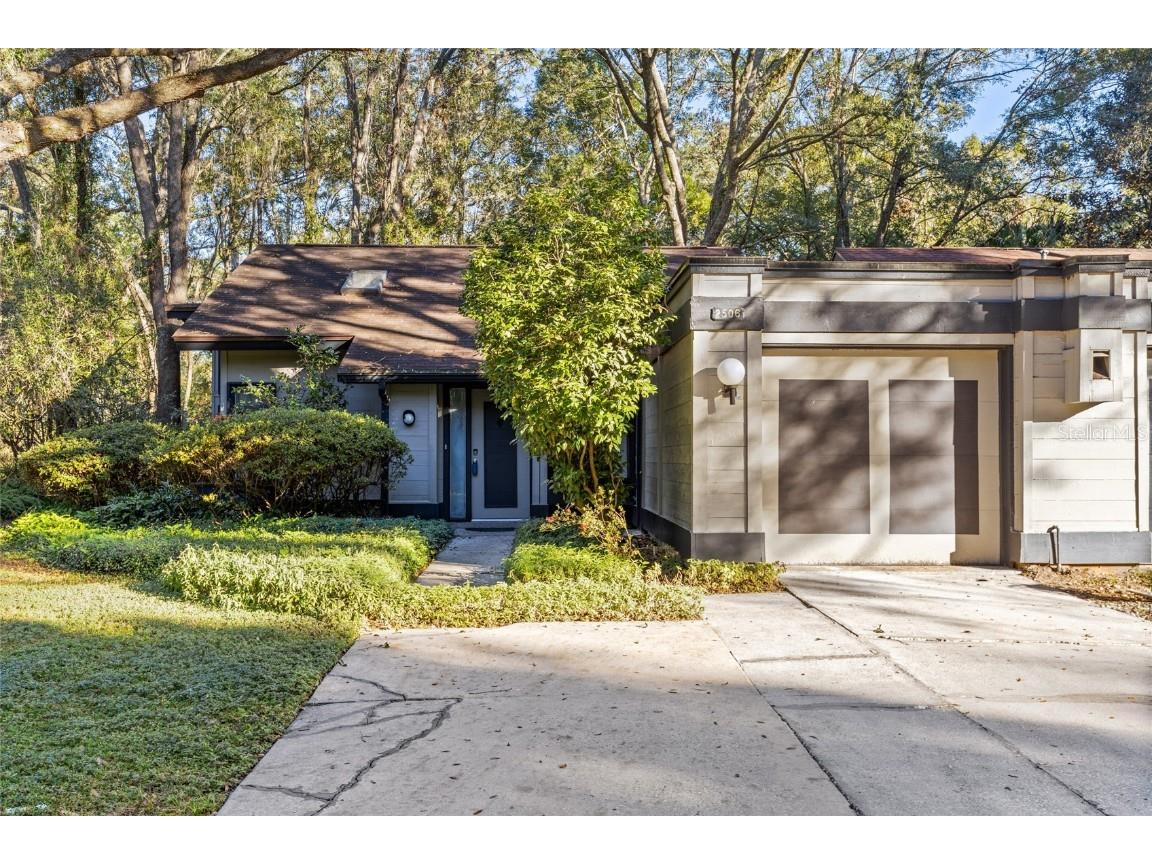 2506 Birnam Woods Way Gainesville FL 32605 TB8325659 image1