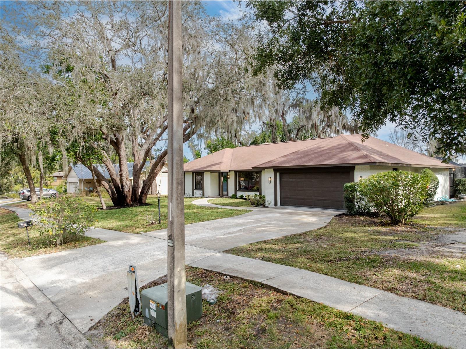 2506 College Hill Drive Brandon FL 33511 TB8464282 image59