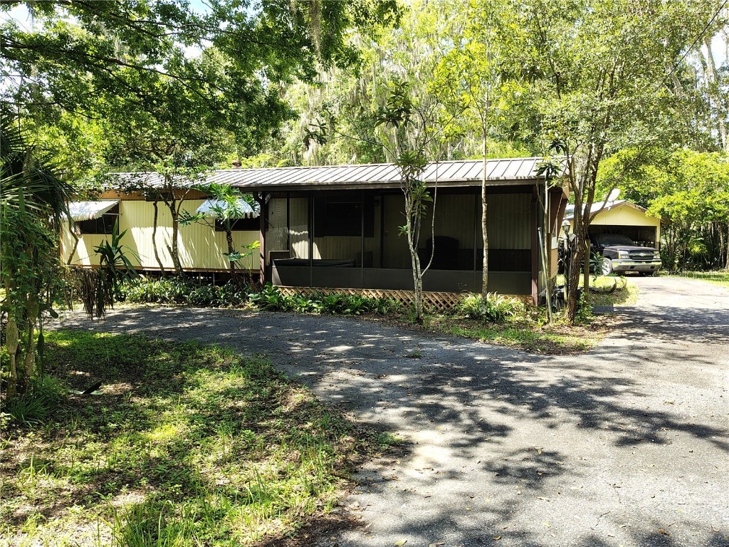 2506 Cr 401a Lake Panasoffkee FL 33538 G5101538 image1