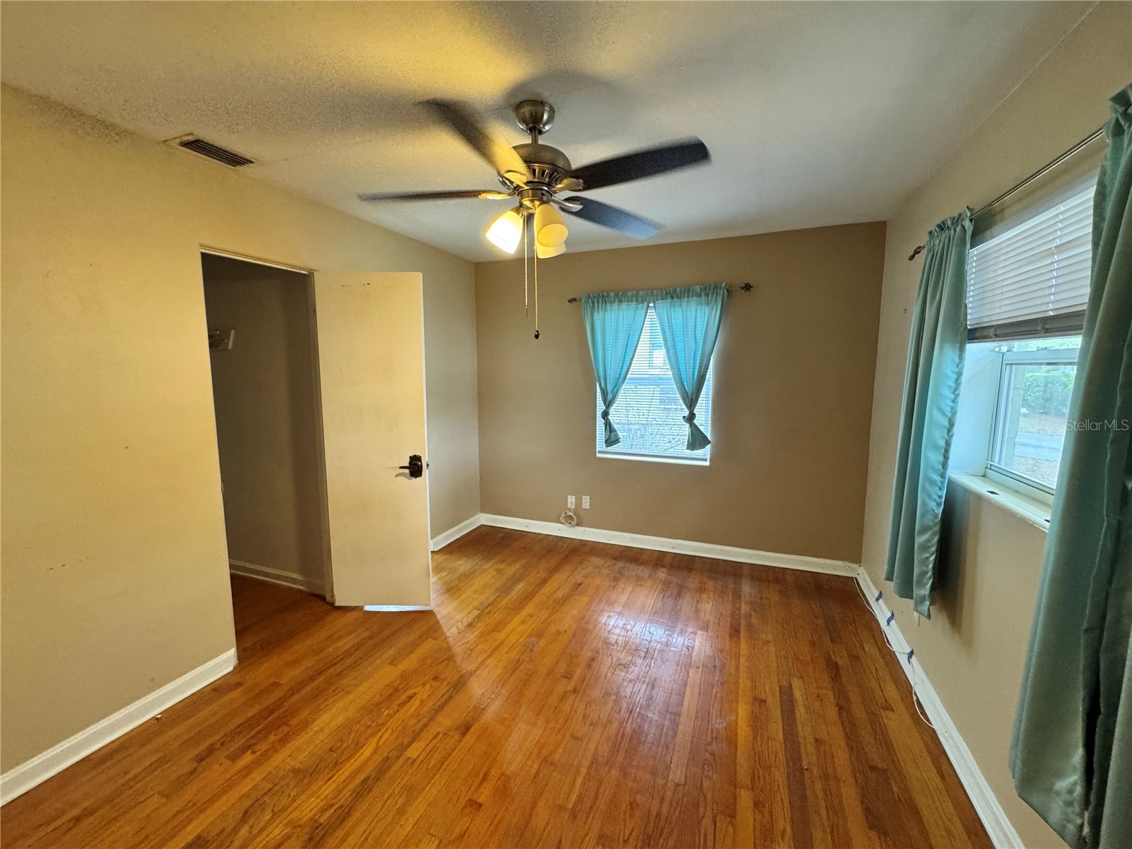 2506 Delaney Avenue Orlando FL 32806 O6394182 image15
