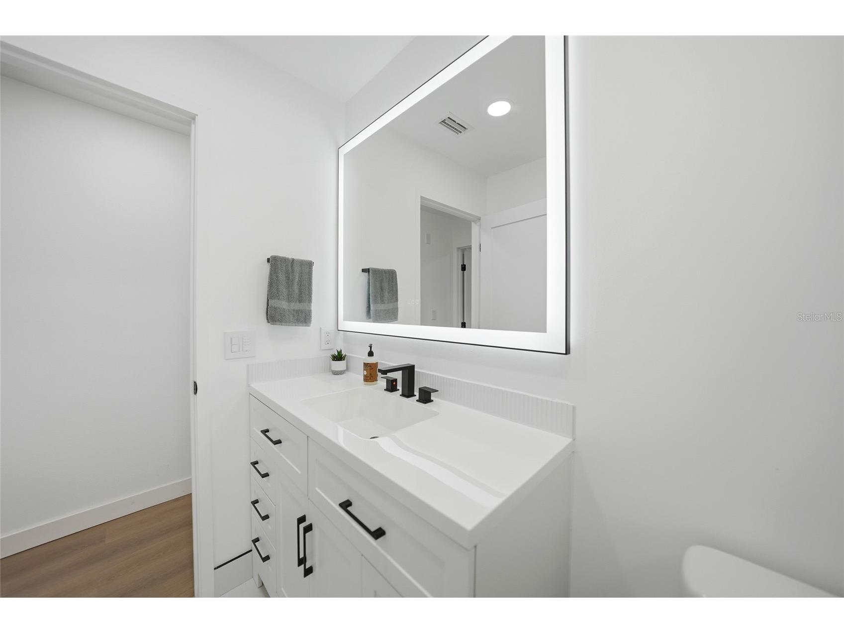 2506 Lakeshore Circle Port Charlotte FL 33952 D6147949 image18