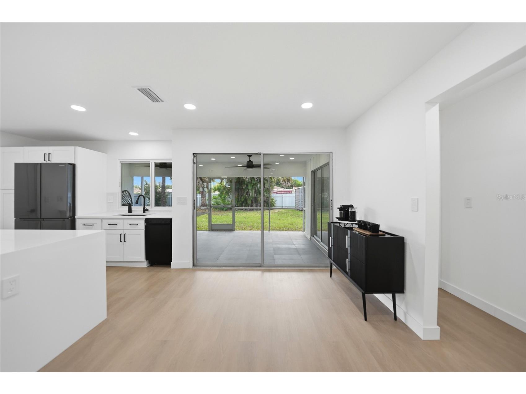 2506 Lakeshore Circle Port Charlotte FL 33952 D6147949 image8
