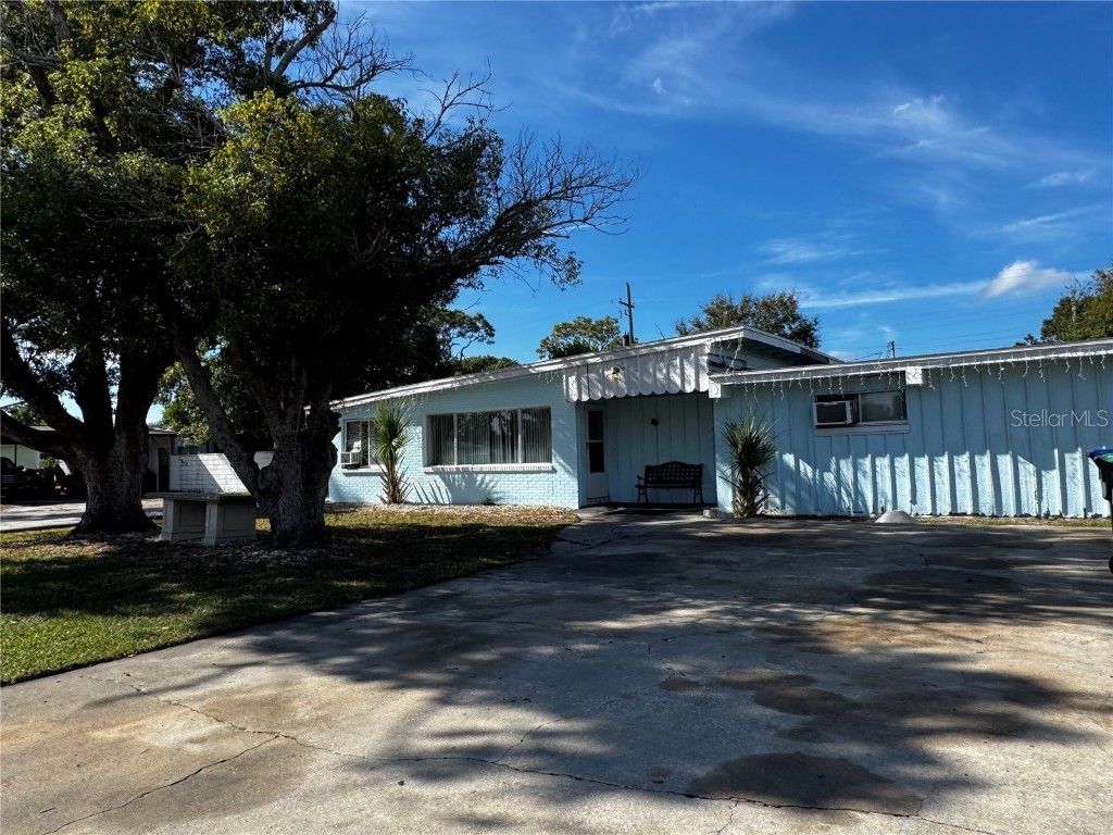 2506 Martinwood Drive Orlando FL 32808 O6351205 image1