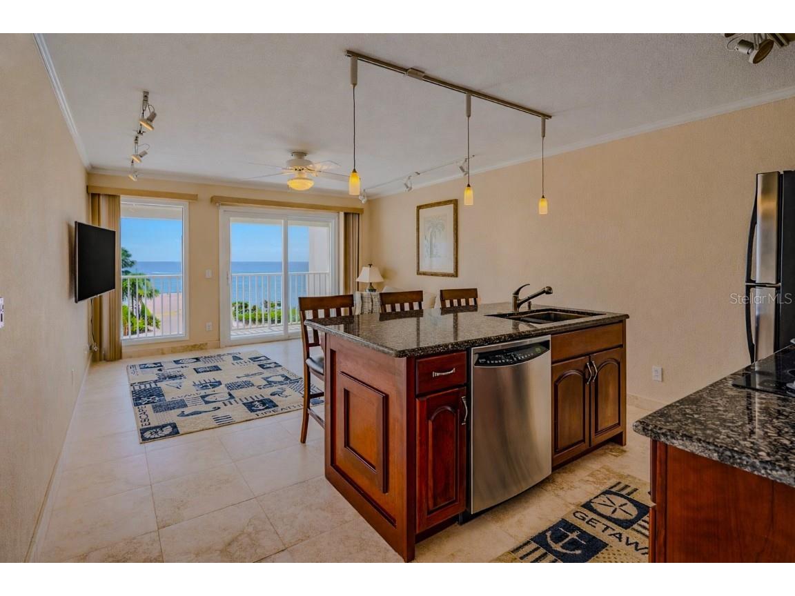 2506 N Rocky Point Drive #341 Tampa FL 33607 - TAMPA BAY TB8459197 image1