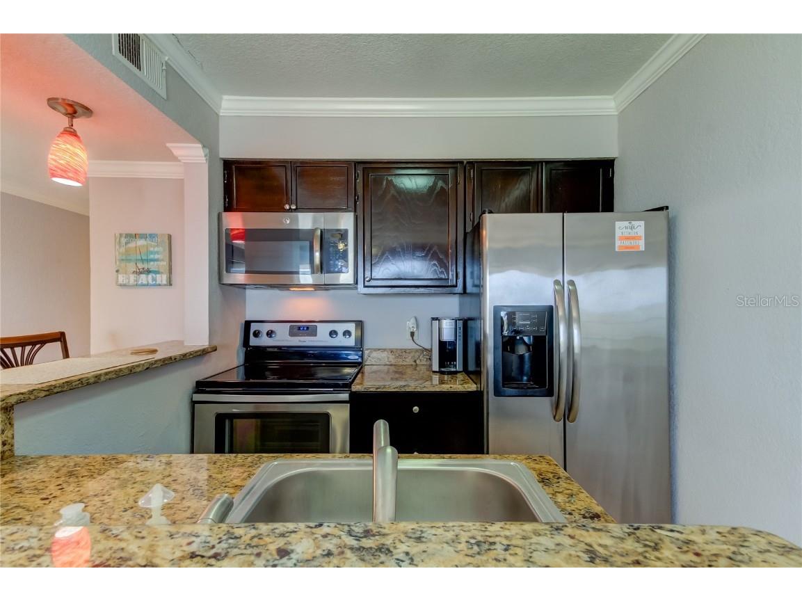 2506 N Rocky Point Drive #457 Tampa FL 33607 TB8414778 image2