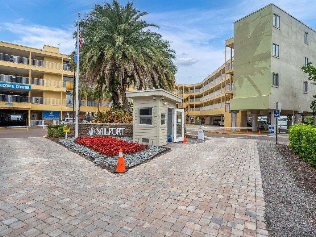 2506 N Rocky Point Drive #461 Tampa FL 33607 U8242846 image1