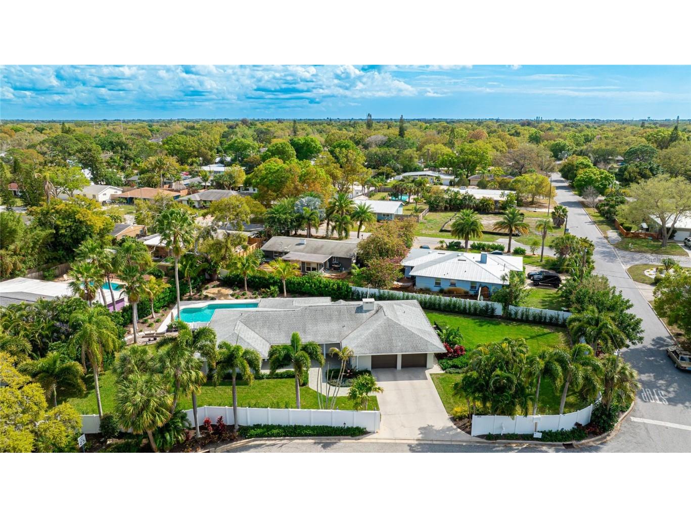 2506 Ringling Boulevard Sarasota FL 34237 J976219 image1