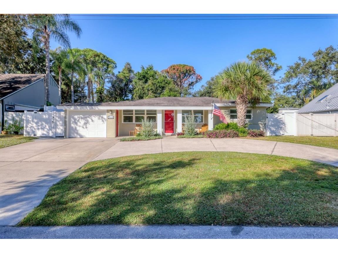2506 Teal Avenue Sarasota FL 34232 A4670361 image1